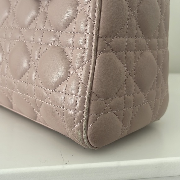SOLD Christian Dior Lady Dior Medium Pink bag - Picture 4 of 9